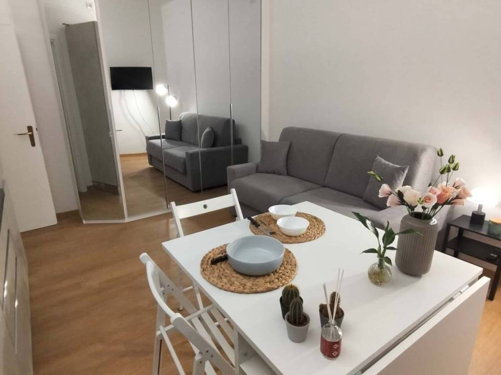 appartamento in affitto a Milano in zona Piazzale Lodi