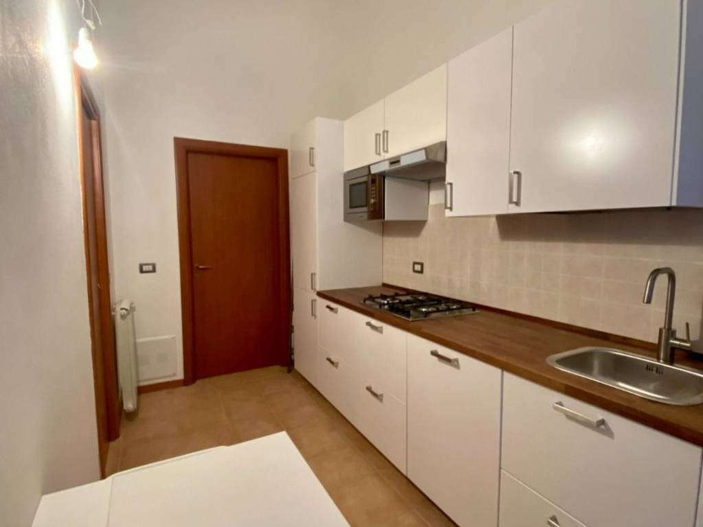 appartamento in affitto a Milano in zona Vigentino