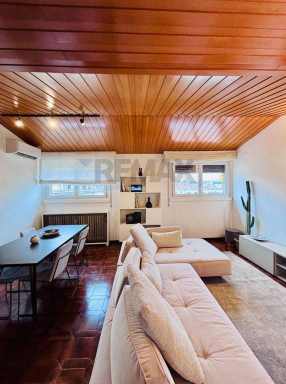 appartamento in affitto a Milano in zona Guastalla