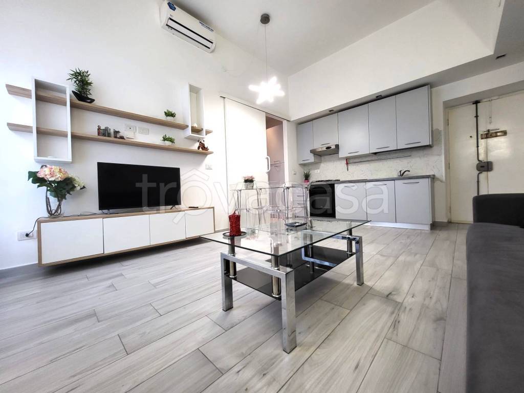 appartamento in affitto a Milano in zona Affori