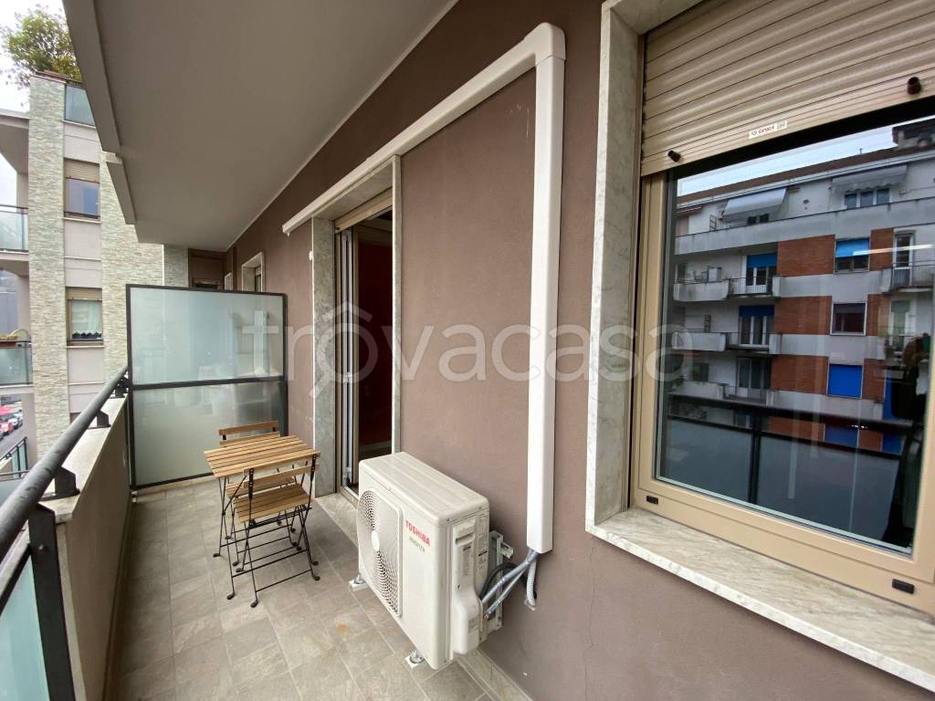 appartamento in affitto a Milano