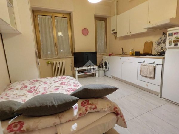 appartamento in affitto a Milano in zona Feltre