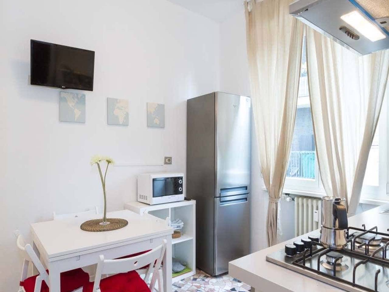 negozio in affitto a Milano in zona Casoretto