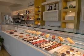 negozio in affitto a Milano in zona Isola