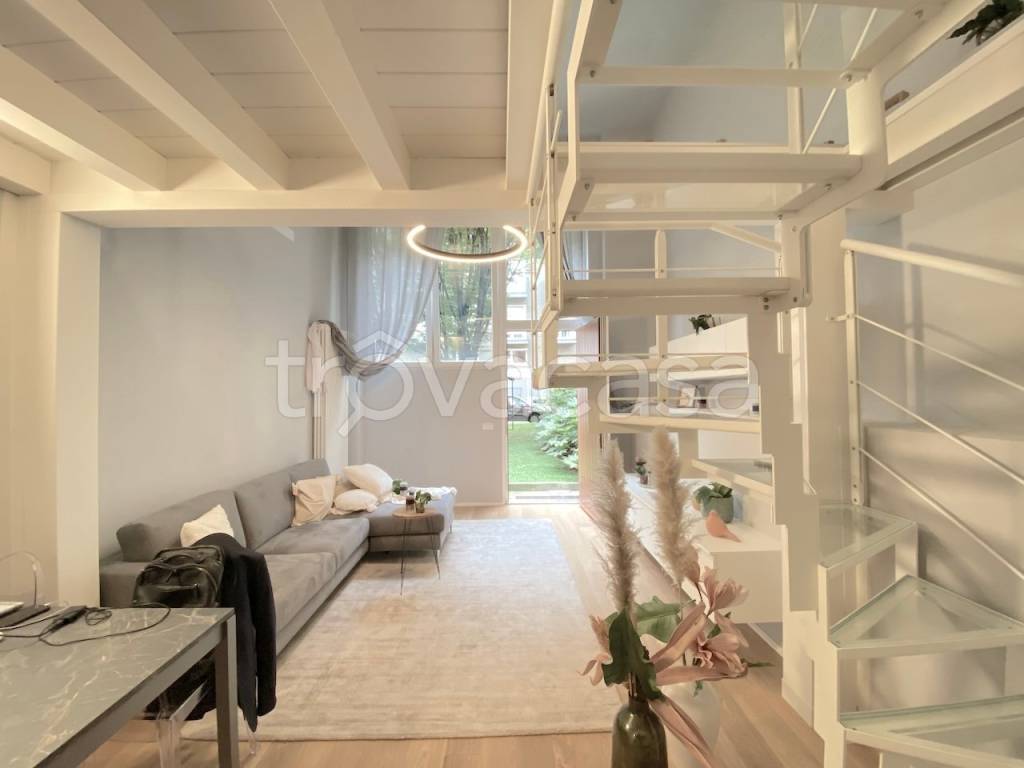 appartamento in affitto a Milano in zona Porta Garibaldi