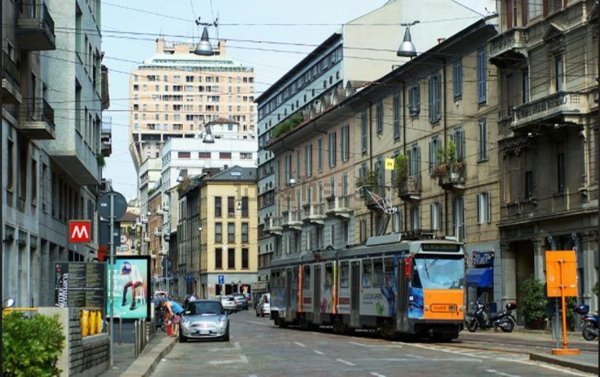 negozio in affitto a Milano in zona Porta Romana