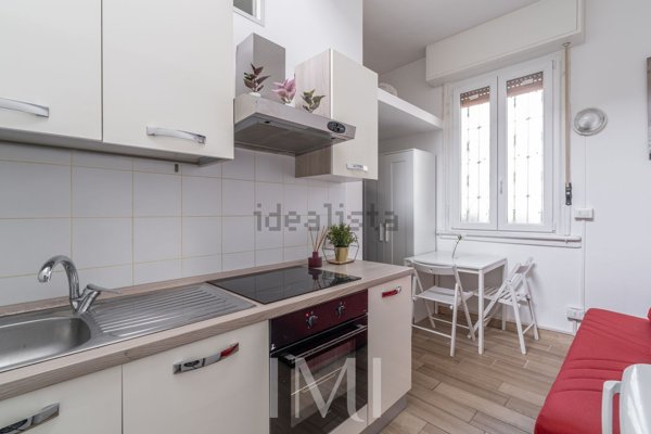monolocale in affitto a Milano in zona Famagosta