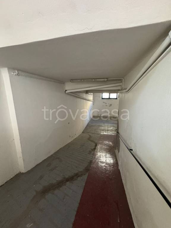 locale commerciale in affitto a Milano in zona Crescenzago