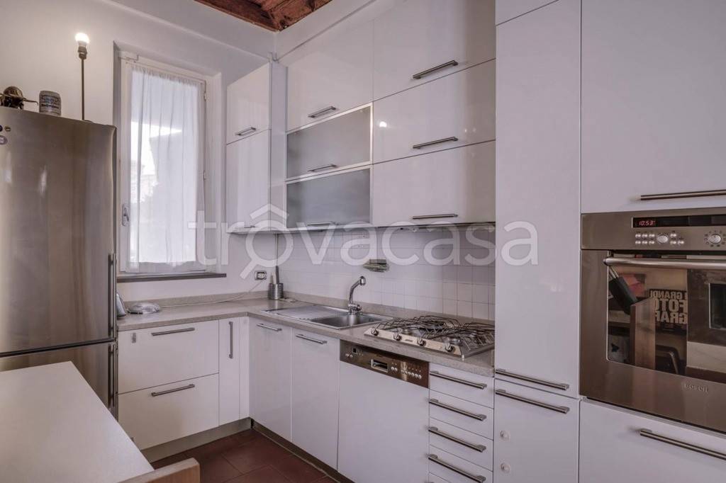 appartamento in affitto a Milano in zona Cascina dei Pomi