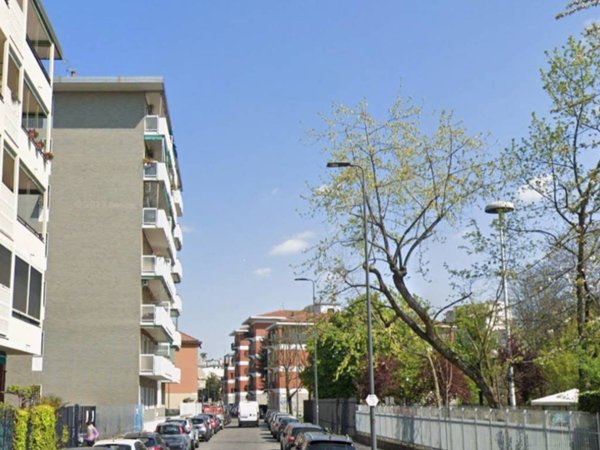 appartamento in affitto a Milano in zona Precotto