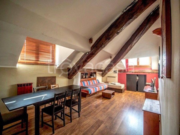 appartamento in affitto a Milano in zona Bocconi