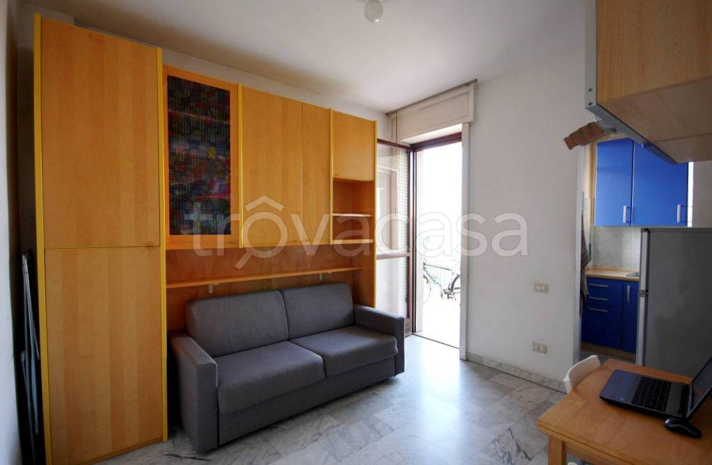 appartamento in affitto a Milano in zona Piazzale Lodi