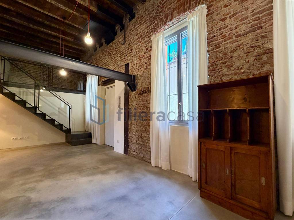 appartamento in affitto a Milano in zona Porta Genova