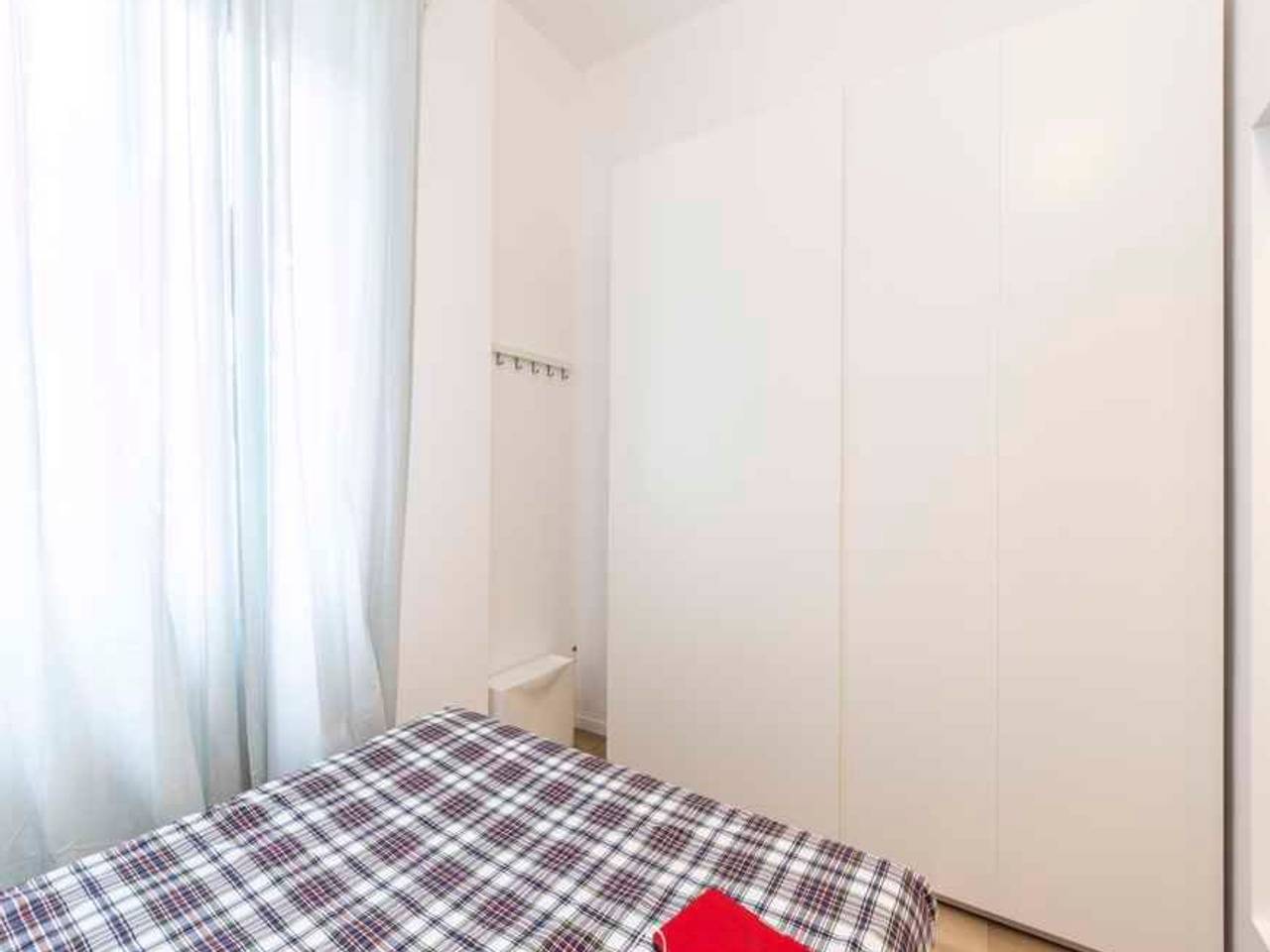 negozio in affitto a Milano in zona Forlanini