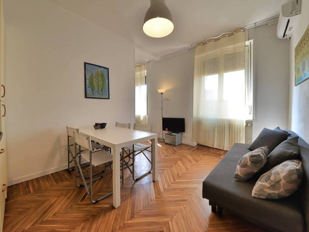 appartamento in affitto a Milano in zona Centro Direzionale