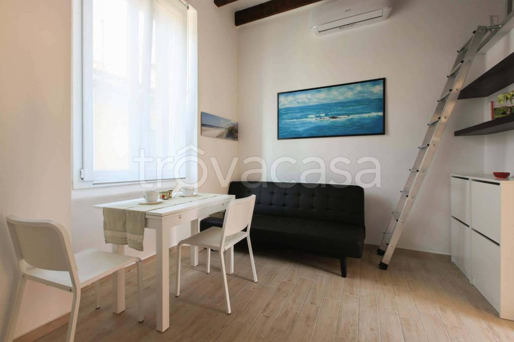 appartamento in affitto a Milano in zona Solari