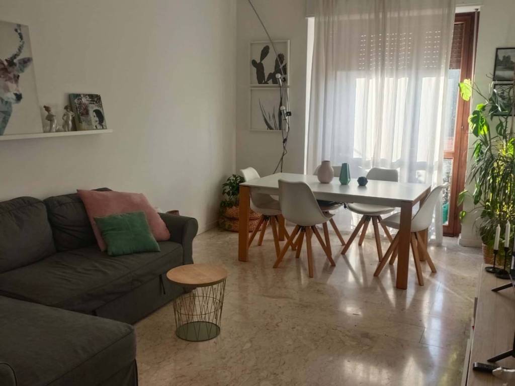appartamento in affitto a Milano in zona Piazzale Lodi