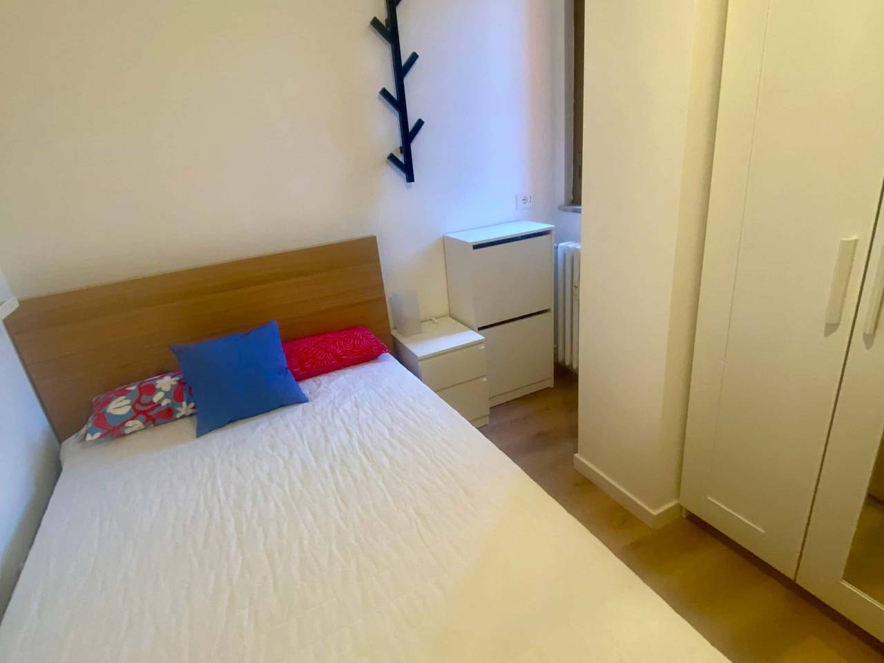 negozio in affitto a Milano in zona Forze Armate