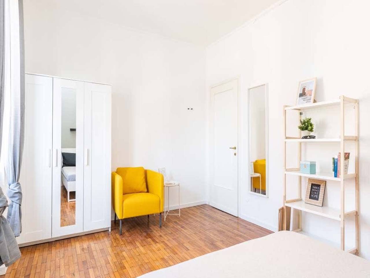 negozio in affitto a Milano in zona Rogoredo