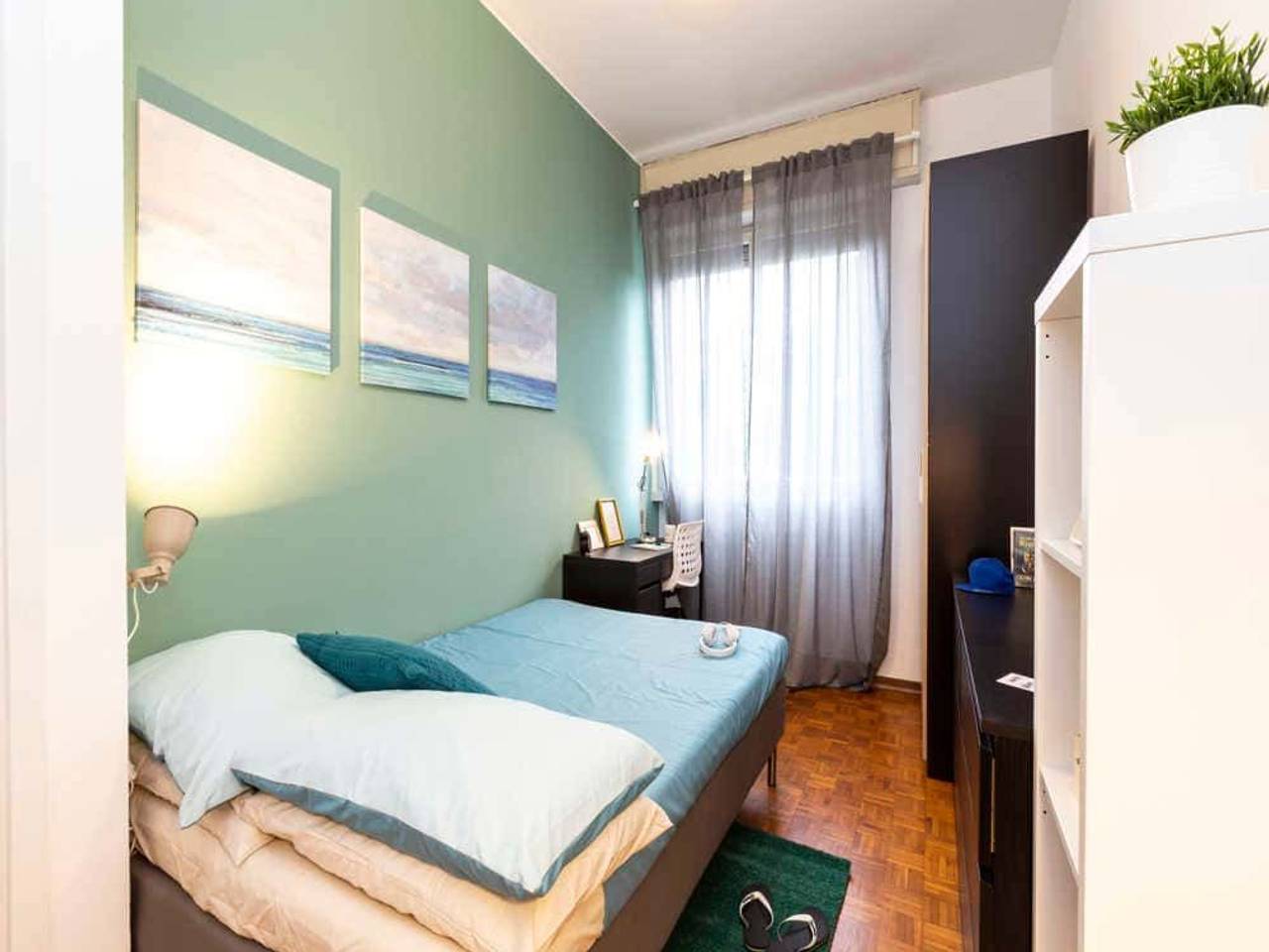 negozio in affitto a Milano in zona Forlanini