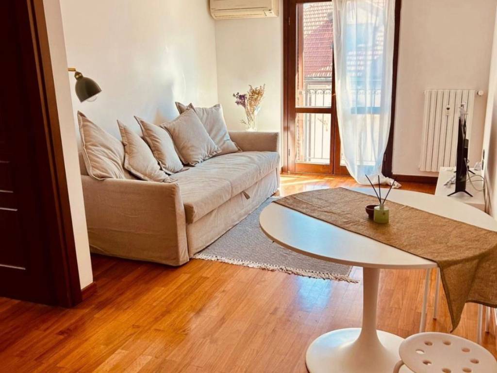 appartamento in affitto a Milano in zona Solari