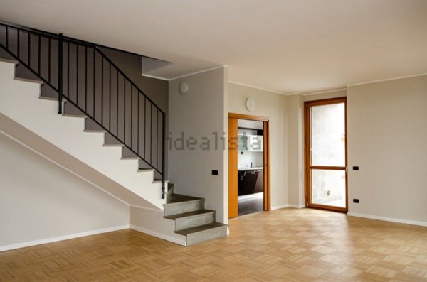 appartamento in affitto a Milano in zona Feltre