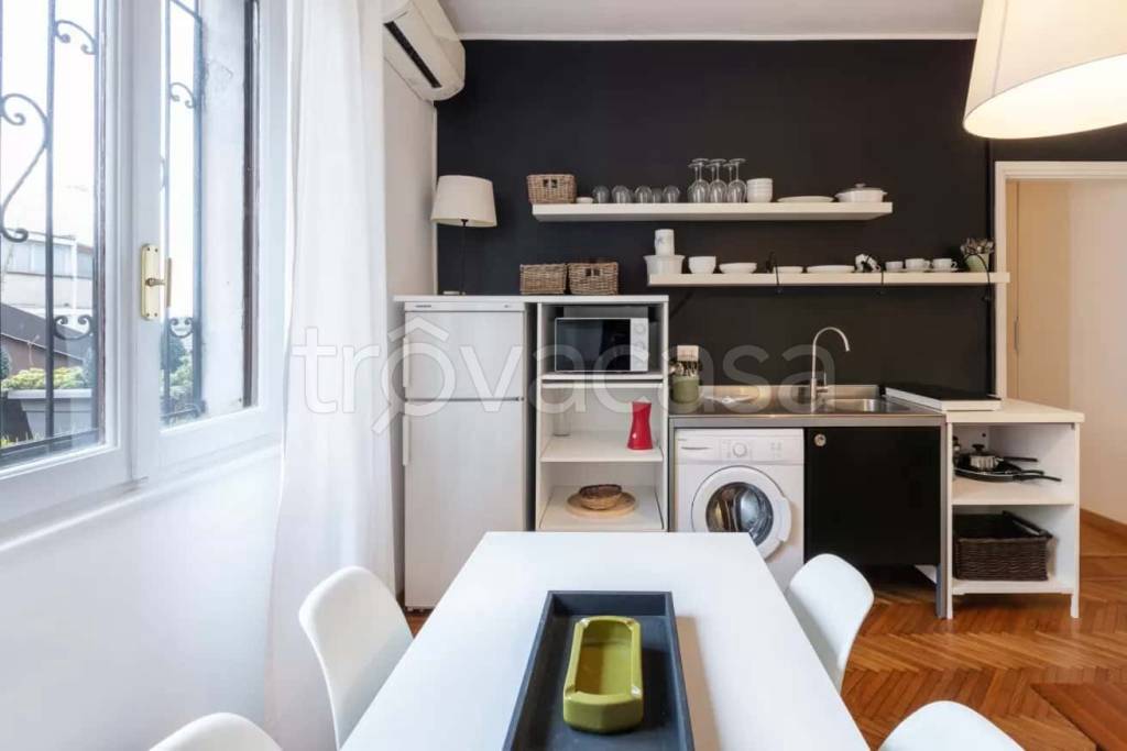 appartamento in affitto a Milano in zona Sempione