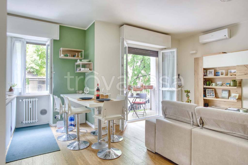 appartamento in affitto a Milano in zona Sempione