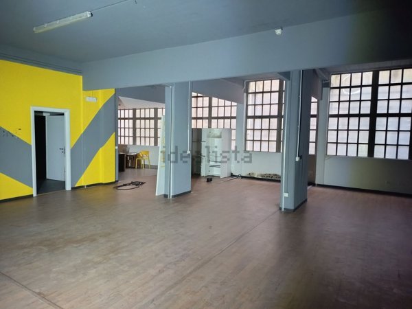 locale di sgombero in affitto a Milano