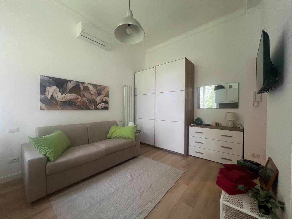 appartamento in affitto a Milano in zona Porta Genova