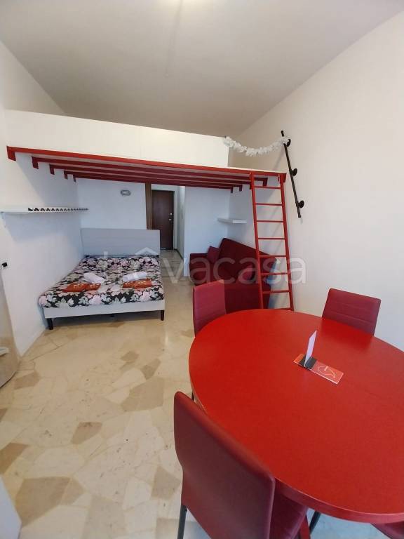 appartamento in affitto a Milano in zona Bocconi