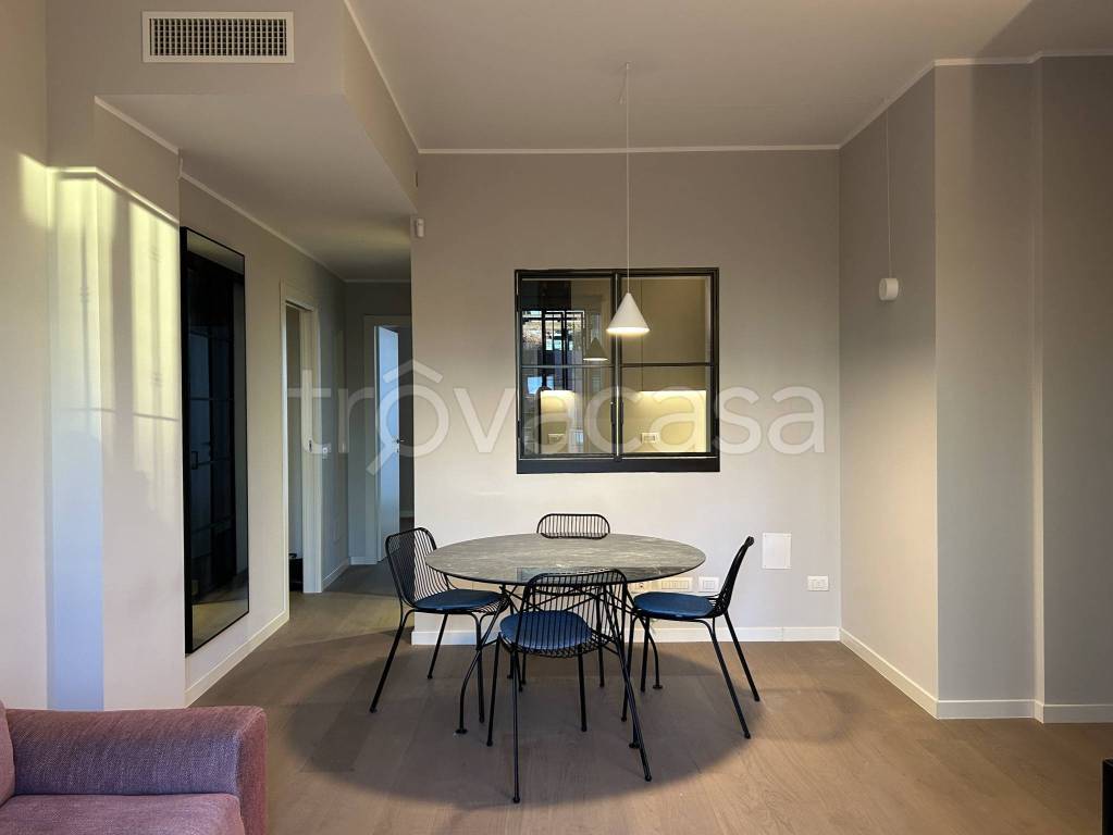 appartamento in affitto a Milano in zona Porta Nuova