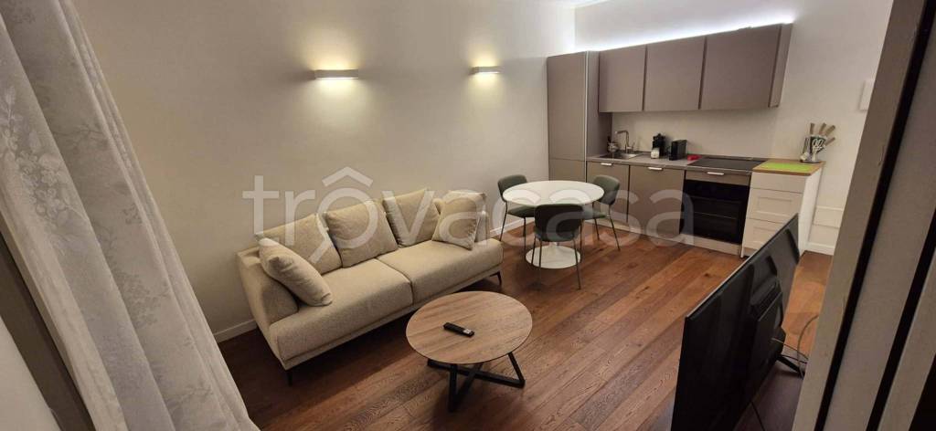 appartamento in affitto a Milano