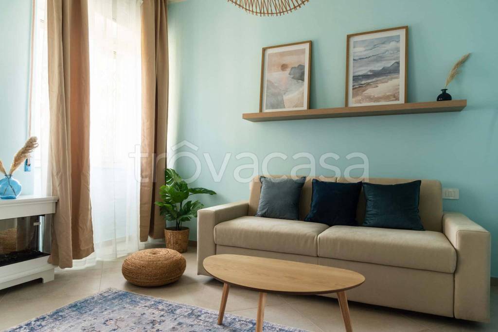 appartamento in affitto a Milano in zona Lorenteggio