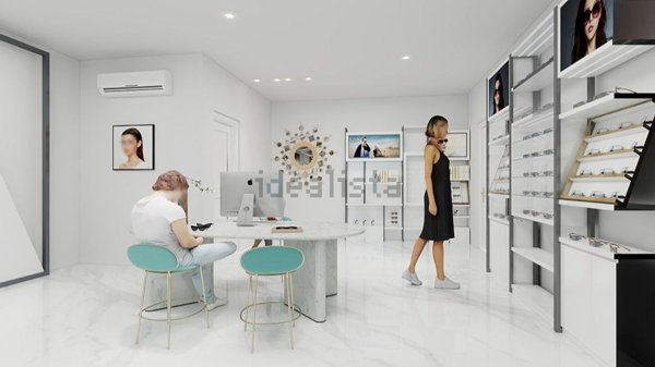 locale commerciale in affitto a Milano