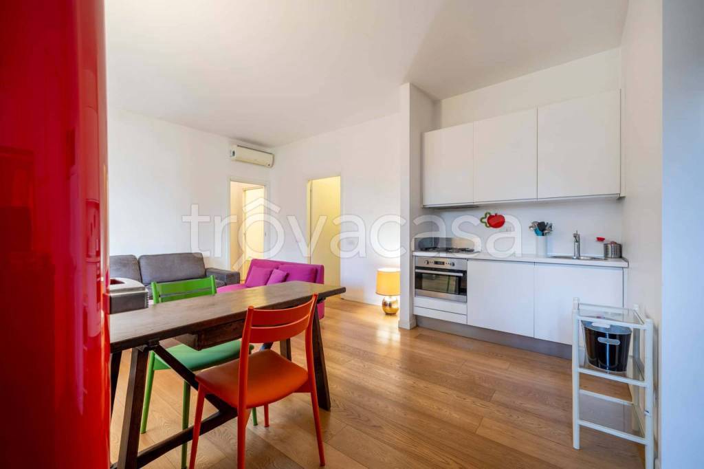 appartamento in affitto a Milano in zona Solari