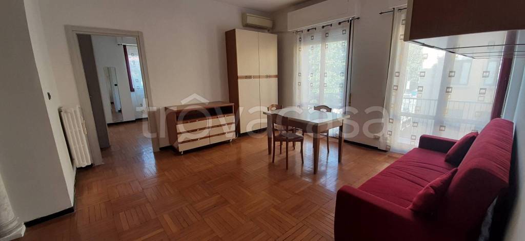 appartamento in affitto a Milano in zona Porta Romana
