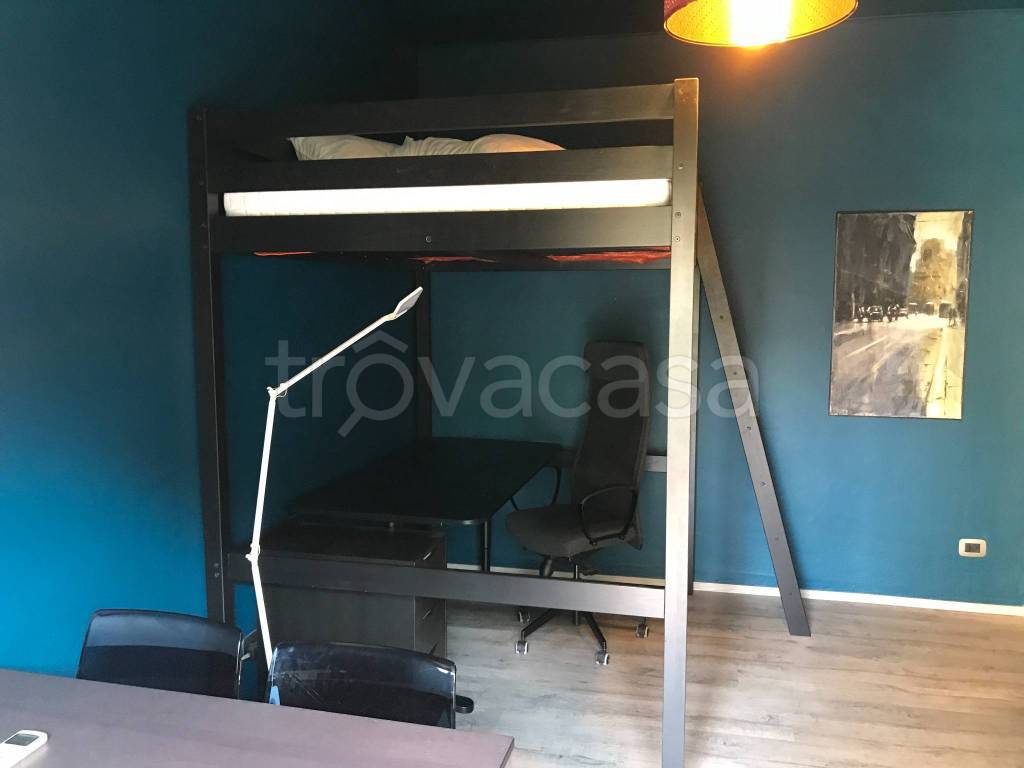 appartamento in affitto a Milano in zona Corvetto