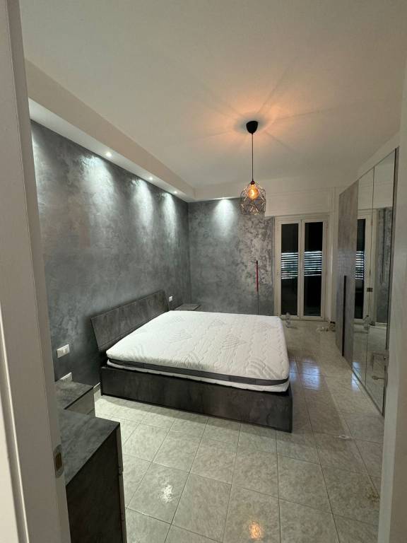 appartamento in affitto a Milano in zona Famagosta