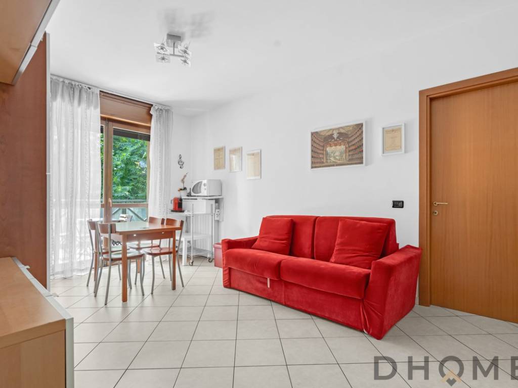 appartamento in affitto a Milano in zona Lorenteggio