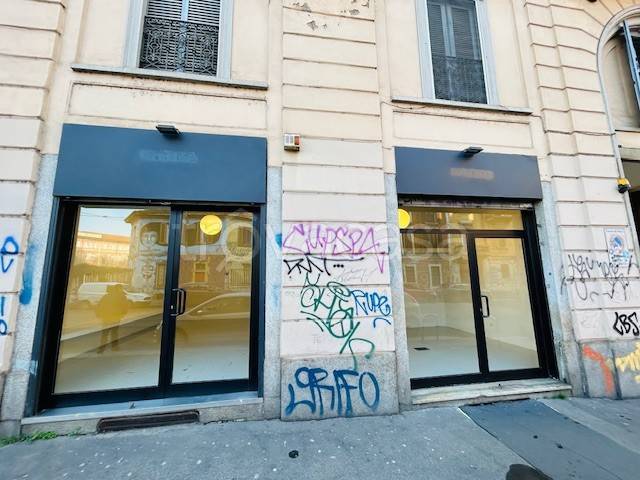 negozio in affitto a Milano