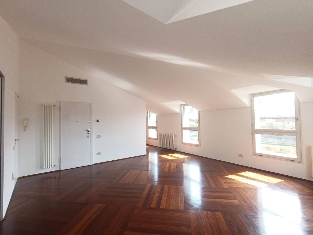 appartamento in affitto a Milano in zona Brera
