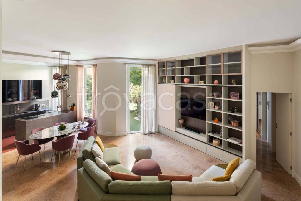 appartamento in affitto a Milano