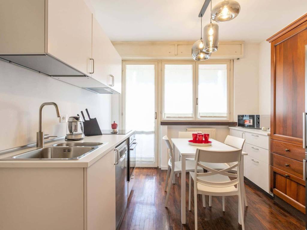 appartamento in affitto a Milano in zona Guastalla