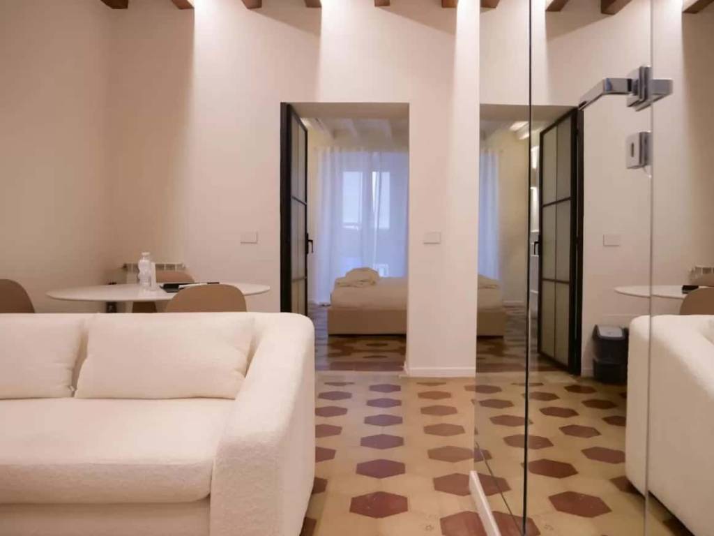 appartamento in affitto a Milano in zona Porta Nuova