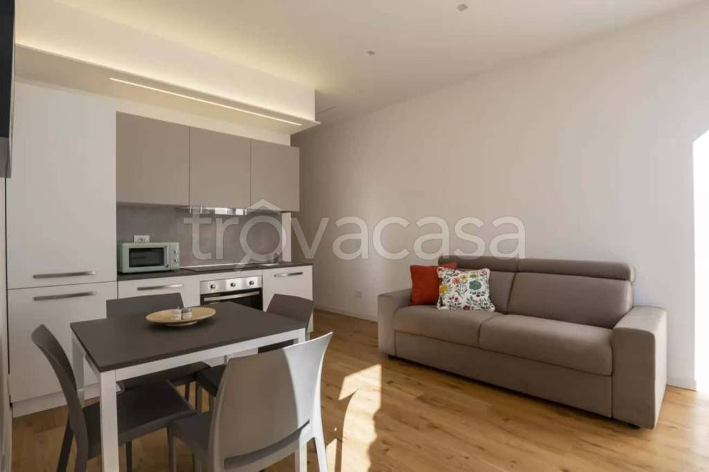 appartamento in affitto a Milano in zona Isola