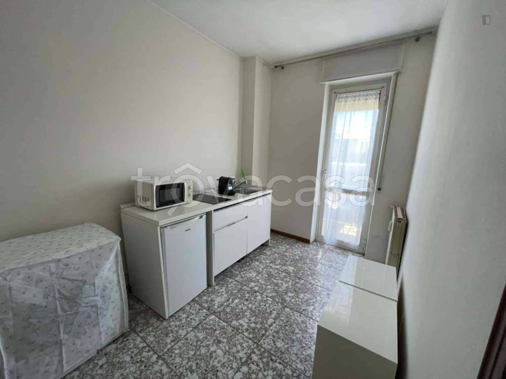 appartamento in affitto a Milano in zona Piazzale Lodi