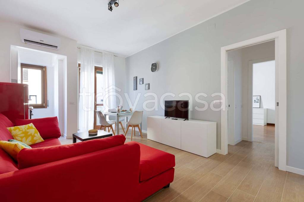 appartamento in affitto a Milano in zona Porta Genova