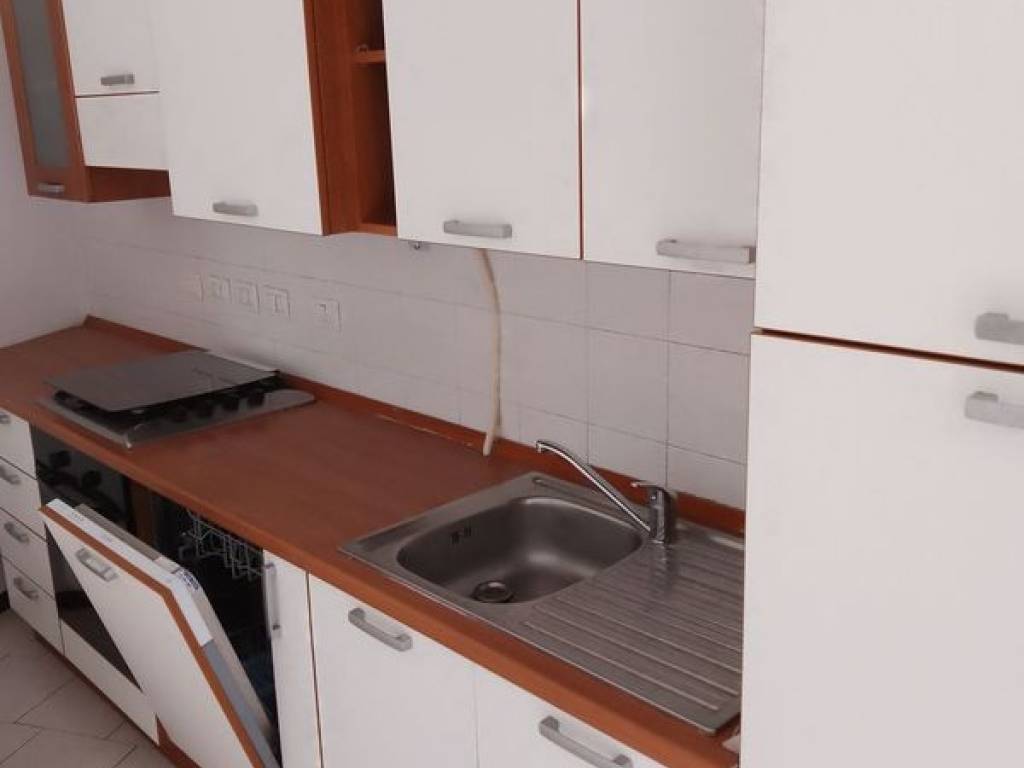 appartamento in affitto a Milano in zona Centro Direzionale