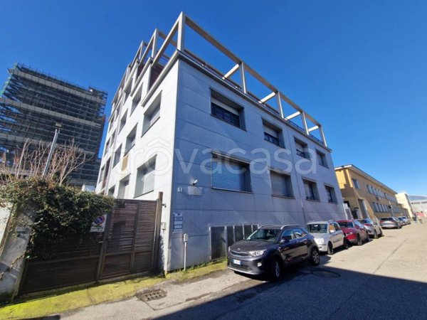 ufficio in affitto a Milano in zona Musocco